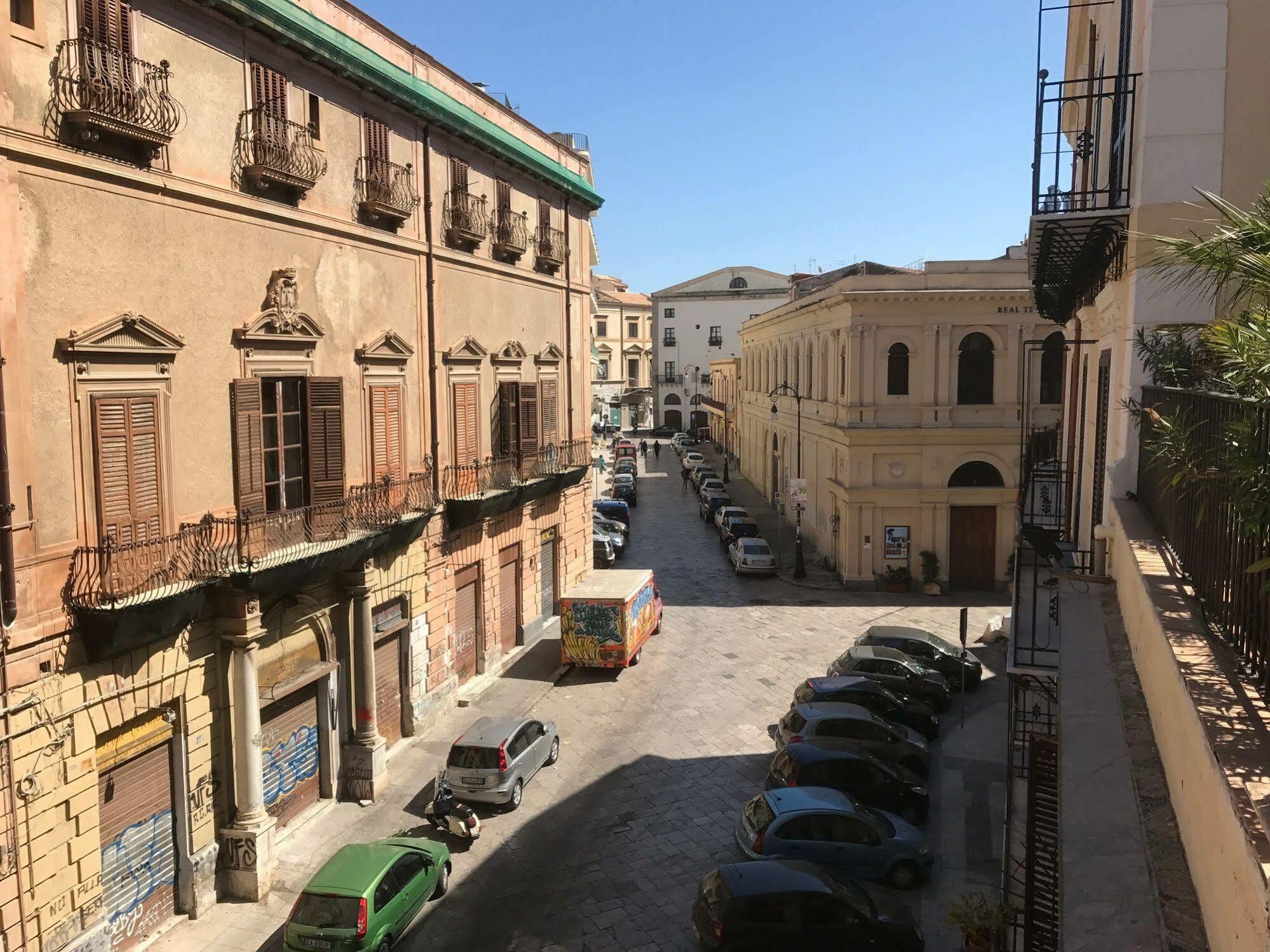Palermit'Amo Bed & Breakfast Palermo Exterior photo